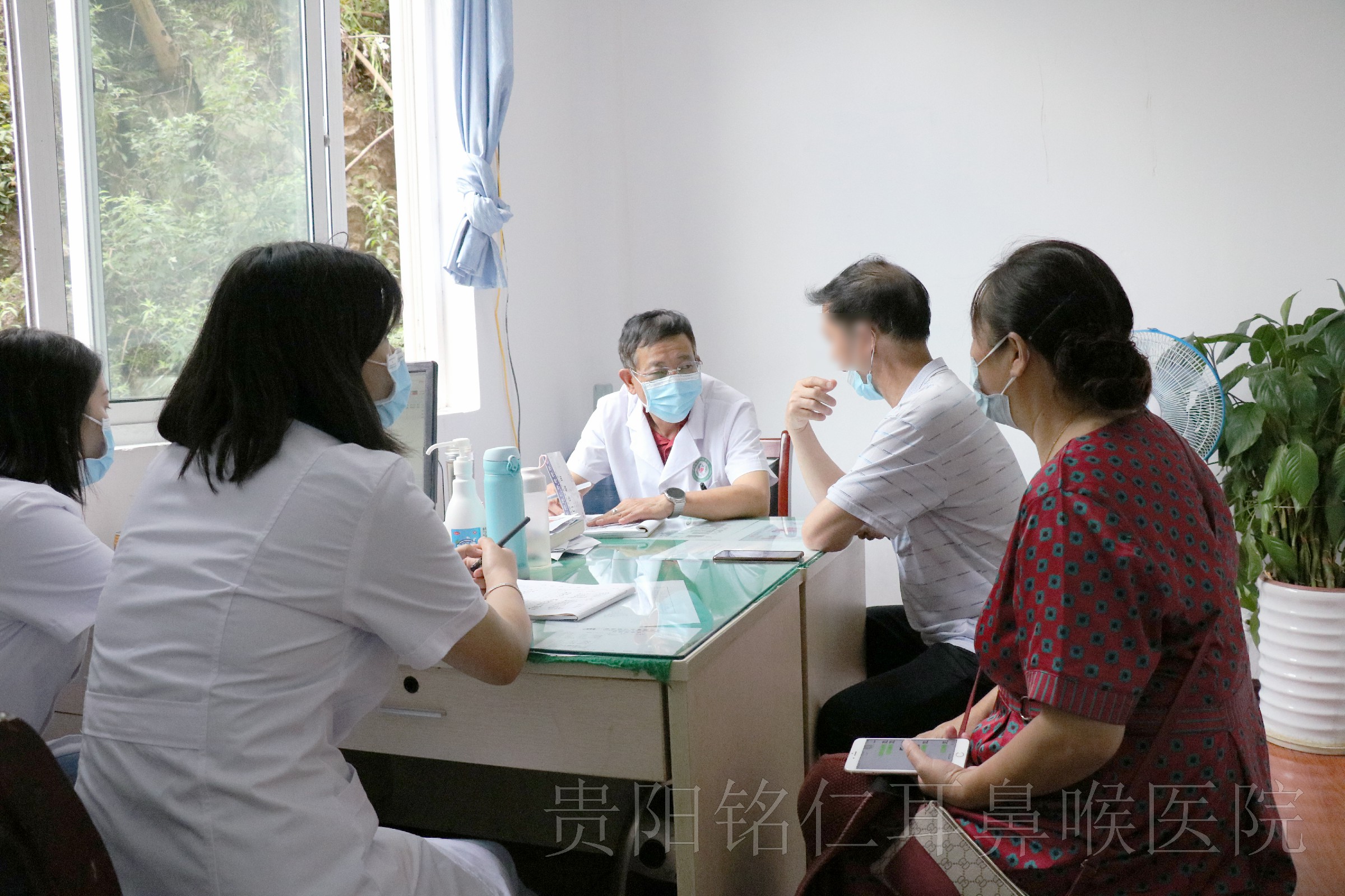 努力追求誠信卓越的醫(yī)療品質   貴陽銘仁耳鼻喉醫(yī)院(圖1)